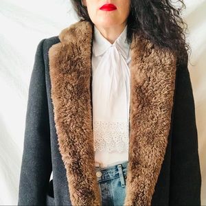 Vintage Perry Ellis Gray 100% Wool Fur Collar Dark Academia Coat